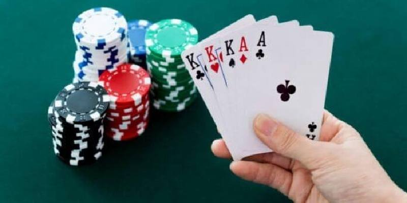 Tứ quý chặt được gì Hi88